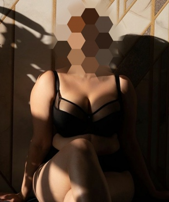 Корнелия, 38 лет, 5 размер груди